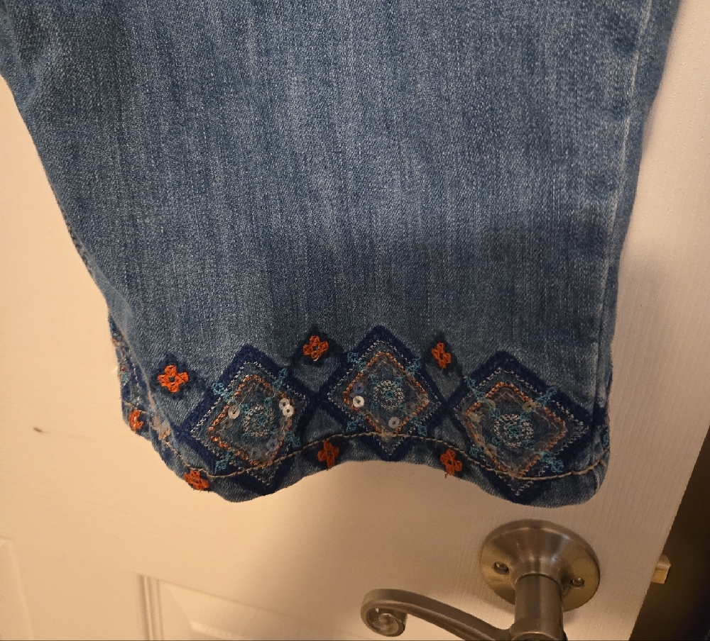 Embroidered Denim Capris - Picture 2 of 3